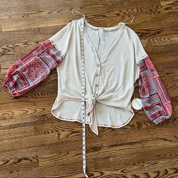 NWT Hummingbird Boho waffle knit button crop - Picture 4 of 6